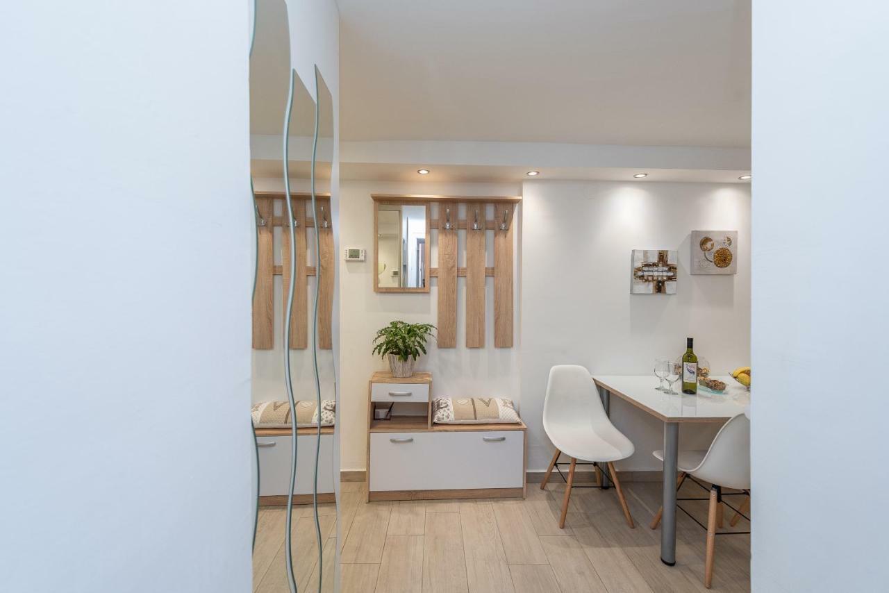 Apartments Luky Zára Kültér fotó